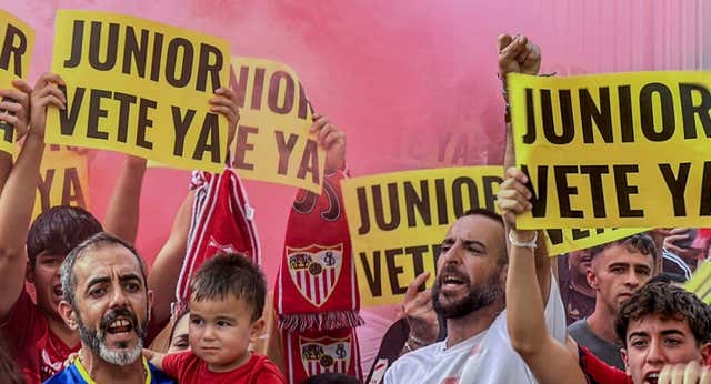 Del Nido Benavente vuelve a cargar contra “la gestión nefasta” de su hijo y Castro al frente del Sevilla FC