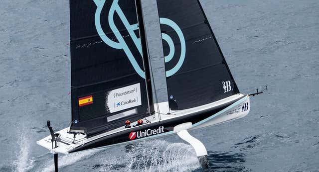 Histórica victoria del Sail Team BCN en su debut