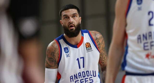 Poirier incendia el debate entre la G-League y el baloncesto europeo: “Es como la segunda división francesa”