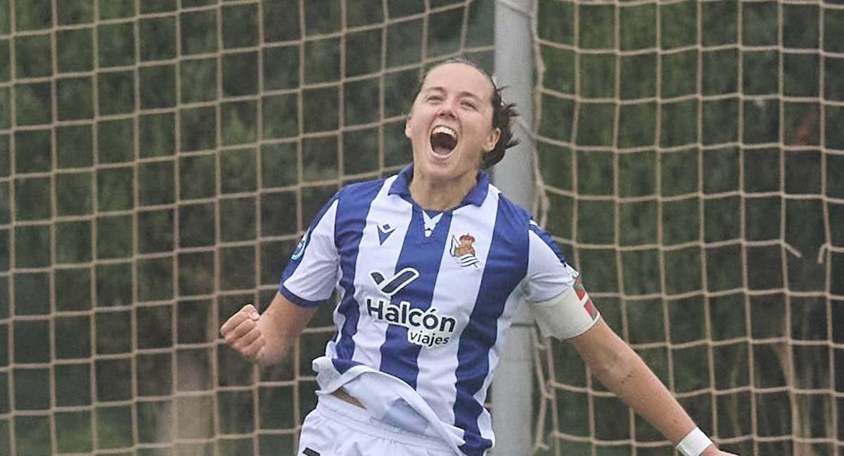 Amaiur Sarriegi celebra uno de los goles que marcó ante el Levante.