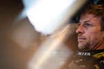 Jenson Button manda un mensaje al Fernando Alonso del futuro: «Me quedan dos años pilotando; hay cosas buenas en mi vida sin F1, como mi familia»