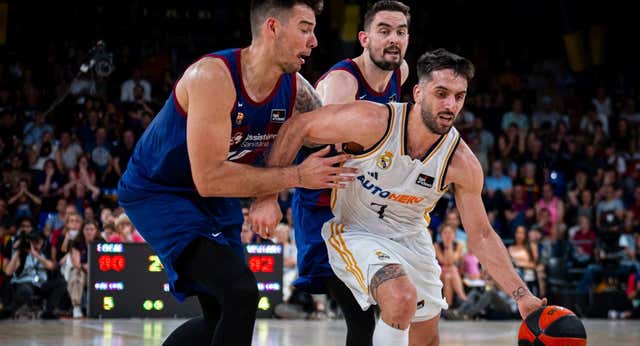 Un Clásico de reencuentros, viejos conocidos, apuestas de futuro y un objetivo compartido: ganar la Supercopa