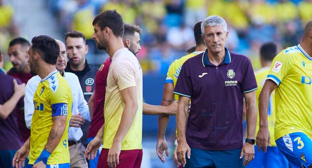 Roig responde a las «barbaridades» que denuncia Quique Setién: «A cuántos equipos ha entrenado y mira los problemas que ha tenido»