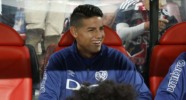 James, en el banquillo de Vallecas.