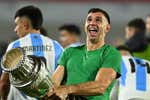 La última polémica del 'Dibu' Martínez le sale cara: dos partidos de sanción con Argentina