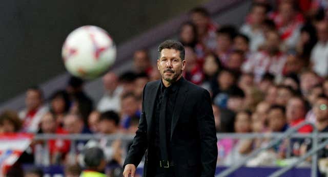 Simeone tira de ironía para cargar contra LaLiga en su cruzada por los horarios: «Hay gente que trabaja muy bien»