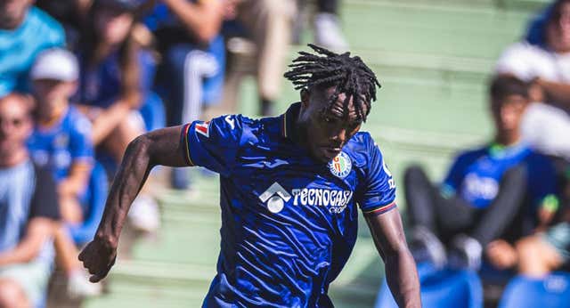 Otro recital de Uche le hace superar a Lamine y a toda Europa pero Bordalás duda: “Necesita ser profesional del fútbol”