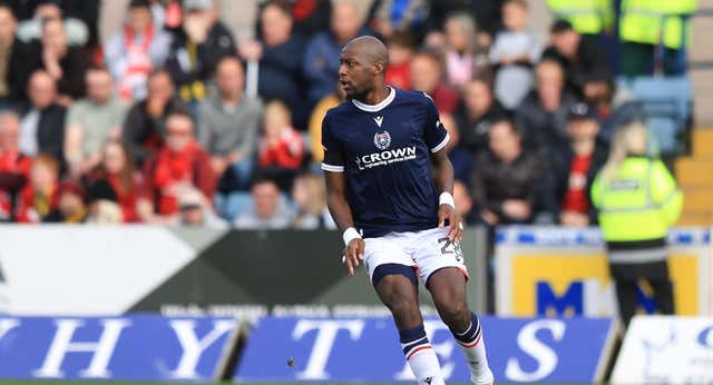 Susto en la Premiership escocesa: Mo Sylla, hospitalizado tras sufrir un síncope en el vestuario