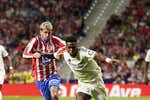 Correa araña un empate al Madrid en un derbi para el olvido