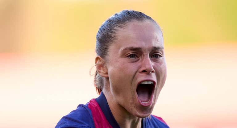 Ewa Pajor, jugadora del Barça, celebra uno de sus goles ante el Granada en la cuarta jornada de Liga F.