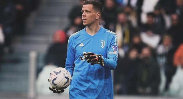 Me dicen, me cuentan, me confirman: el Barça ya tiene el ok para ‘fichar’ a Szczesny y el Milan preguntó por Samu Omorodion