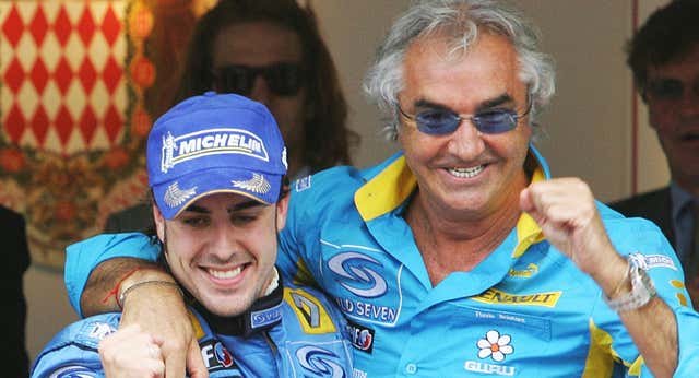La ‘encerrona’ en una habitación para demostrar que Fernando Alonso era el favorito de Flavio Briatore en Renault