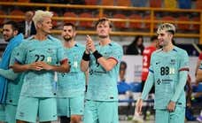 El Barcelona se lleva un partido a medio gas por el primer puesto del grupo: a semifinales y favoritos