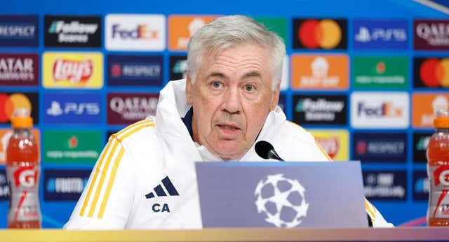 Ancelotti corrige a Simeone por culpar a Courtois: «Me parece desviar el tiro»