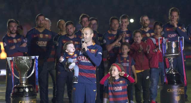 ¿Cuántos títulos tiene Andrés Iniesta? El palmarés completo y los equipos en los que ha estado