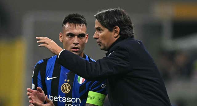 ¡Surrealista! Los entrenadores del Inter-Estrella Roja pactan jugar 15 minutos sin VAR