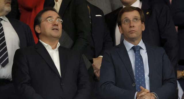 José Luis Martínez Almeida aprieta para que la final del Mundial 2030 sea en Madrid