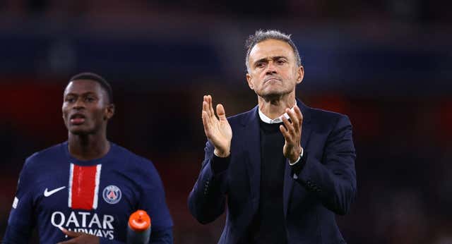 Luis Enrique saca las garras tras ser acribillado en Francia: “No tengo intención de explicar mis tácticas, no lo entenderías”