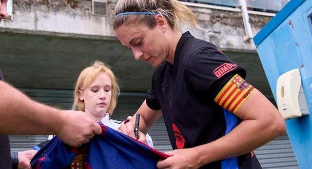 Alexia Putellas se pasa el juego (otra vez) en el Barça, supera a Kubala y pone la directa a un podio histórico