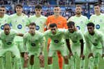 El Barça viaja a la era Cruyff, contradice al Real Madrid... y pone en aprietos a Luis de la Fuente