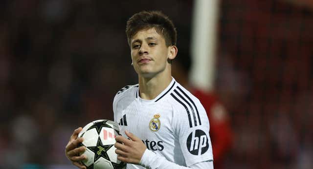 Cuánto costó Arda Güler al Real Madrid