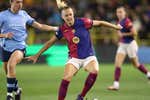 El Barça jugó con pantalón claro tras un 'lío' de colores ante el Manchester City en Champions
