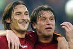 Cassano rememora los días viviendo en casa de Totti: «Acusé a sus padres de robarme un cheque, pero estaba debajo del asiento del coche»