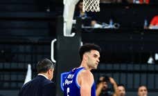 Tensión en la Euroliga tras una pelea entre Tarik Biberovic y Elijah Bryant durante el Anadolu Efes - Fenerbahçe