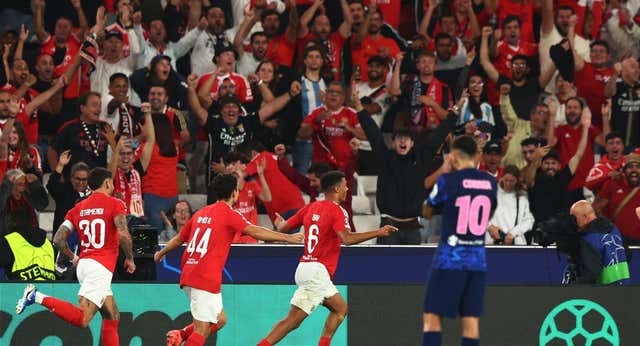 El Atlético sigue pagando las consecuencias de sus ultras: ahora, la UEFA sanciona por saludos nazis en Lisboa