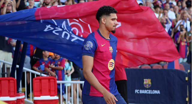 El liderazgo de Ronald Araujo que lo hace capitán las 24 horas del día: “Sé dónde viven todos los jugadores y con quién”