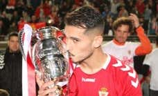 La mayor leyenda en la ciudad que visita la Selección es anónima y no jugó en la élite: “Viví un sueño en el Real Murcia... y lo más feo”