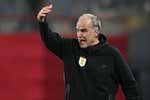 Perú echa más sal a la herida de Marcelo Bielsa con Uruguay: «Sé que mi autoridad queda afectada»
