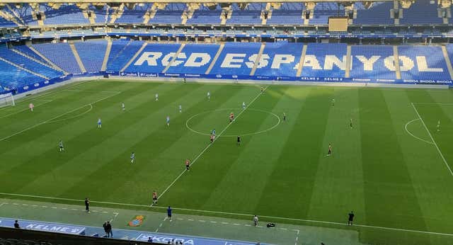 Más gestos fascistas en los estadios y la condena del Espanyol tras el último incidente ante el Europa: “No tienen cabida aquí”