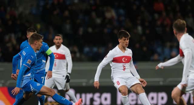 Güler sigue siendo el héroe de Turquía… y ya suma más minutos que en el Real Madrid