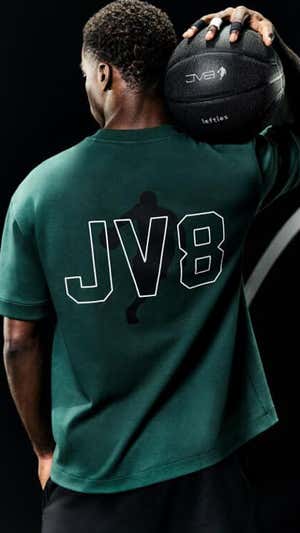 Camiseta de la colección Villacampa. Lefties