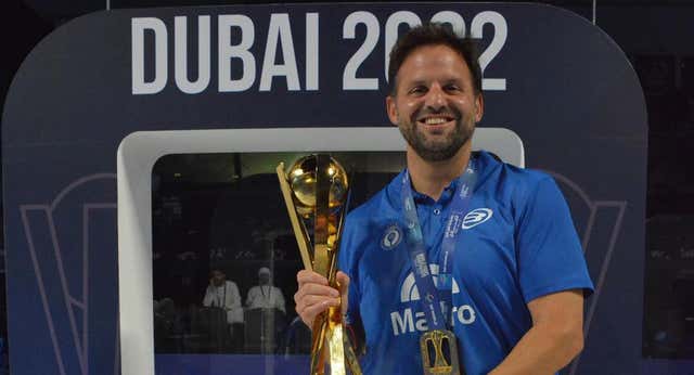 El seleccionador argentino duda del rol de Juan Lebrón en el Mundial: «Creo que jugará en la derecha»
