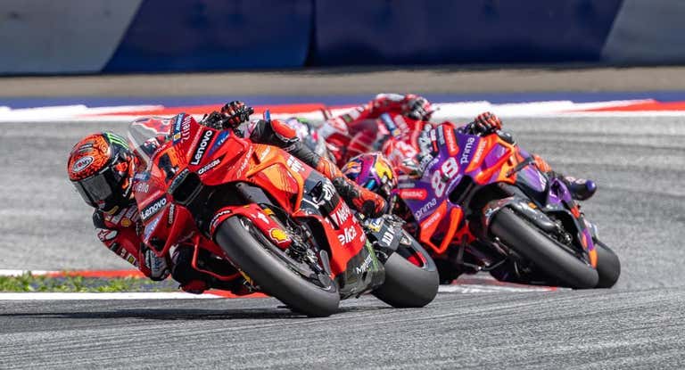 Pecco Bagnaia y Jorge Martín.