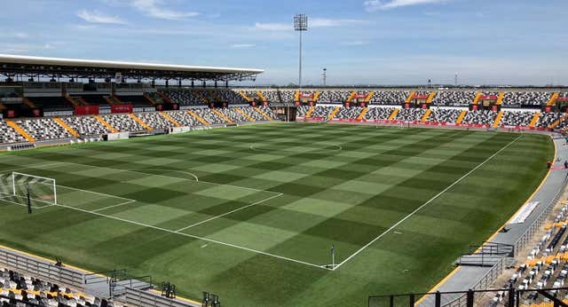 Las abusivas condiciones impuestas por el Badajoz obligan al Gévora a jugar ante el Betis en Almendralejo: «No pueden pedir por un 600 lo que vale un Mercedes»