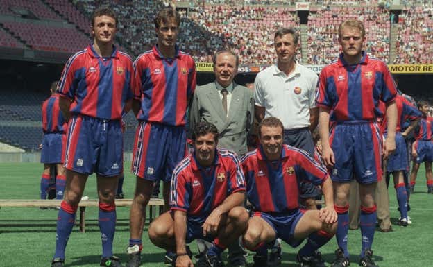 Prosinecki, a la derecha, en su presentación como jugador del Barça. Era 1995.