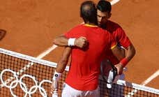 Djokovic consigue que Nadal se quite la vergüenza y juntos se dan un penúltimo baile