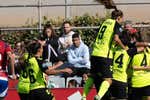 El Betis marca «el gol que tanto les tenía lastradas» y gana por primera vez en el curso