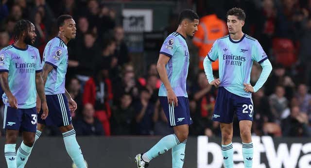 El Arsenal se la pega ante Andoni Iraola y pierde su condición de invicto en Premier