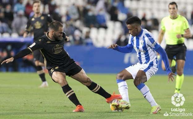 En su etapa como futbolista del Lugo. @LaLiga