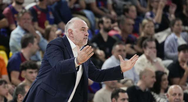 Pablo Laso cambia la cara a un Baskonia que todavía busca solución a la dualidad entre Dr. Jekyll y Mr. Hyde