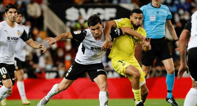 Francis Coquelin se pone a prueba en Leeds tras entrenar ¡en 2ª RFEF!