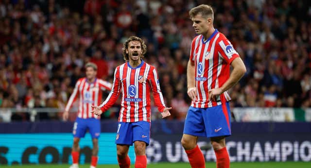 Tampoco con el tridente: las pruebas de Simeone en el ataque solo arrojan frustración