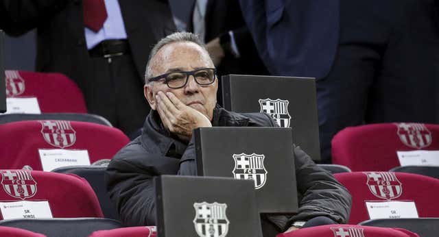 Gaspart recuerda sus batallas en el Bernabéu: «Un año hice una apuesta con Luis Enrique, a ver a quién insultaban más… Ganó él»