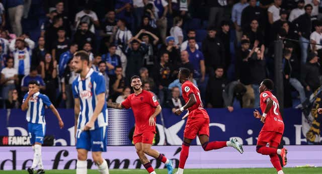 Lukebakio guía al Sevilla hacia su primera victoria lejos de Nervión… y hunde al Espanyol