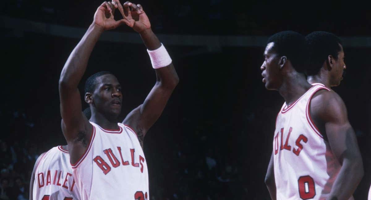Michael Jordan, durante su primer partido en la NBA.