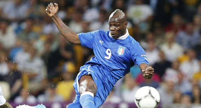 Balotelli ultima su regreso a la Serie A con el Génova